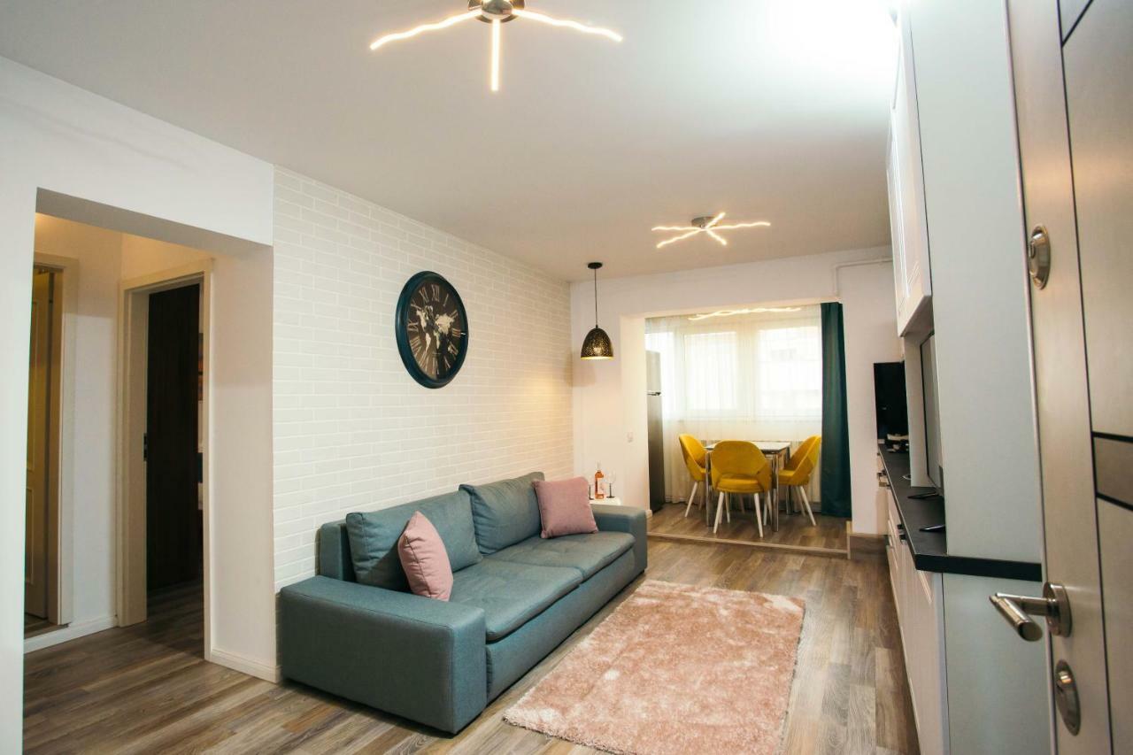Briana Luxury Apartment Cluj-Napoca Exterior photo