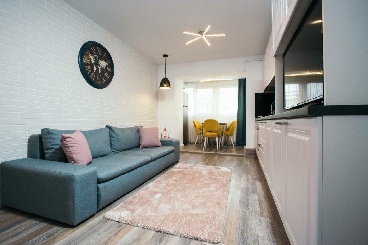 Briana Luxury Apartment Cluj-Napoca Exterior photo